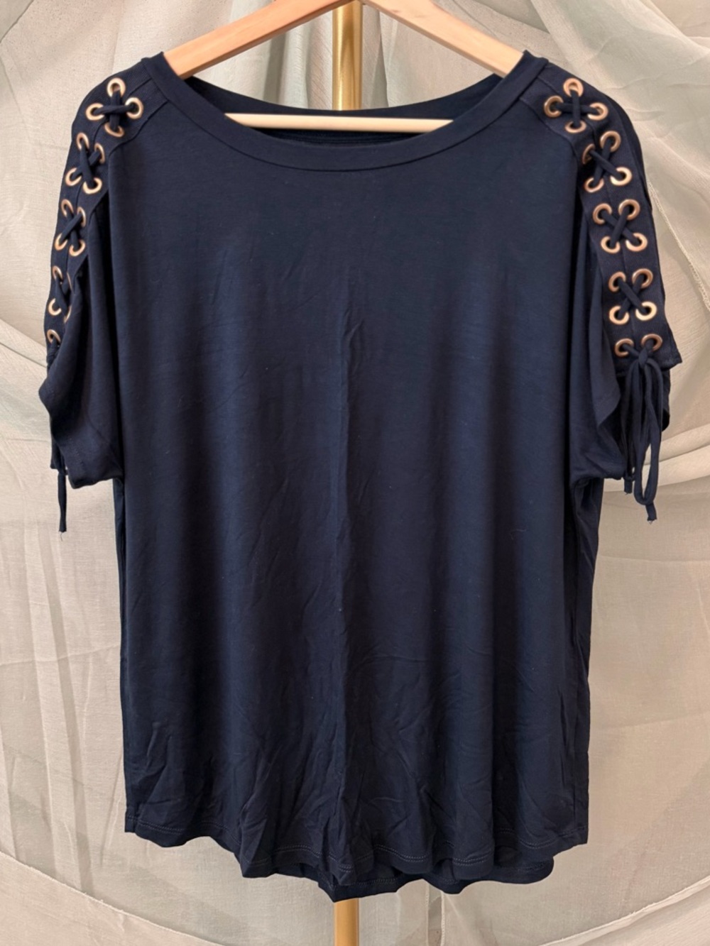 Carmen Marc Valvo Blue Short Sleeve Embellished T-Shirt